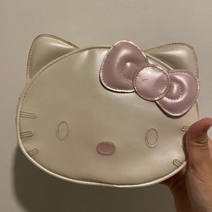 Hello kitty cosmetics bag
